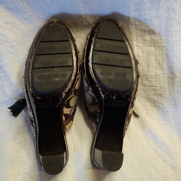 Coach Brown Mules with Signature Monogram and Chunky Heel - Picture 6 of 8